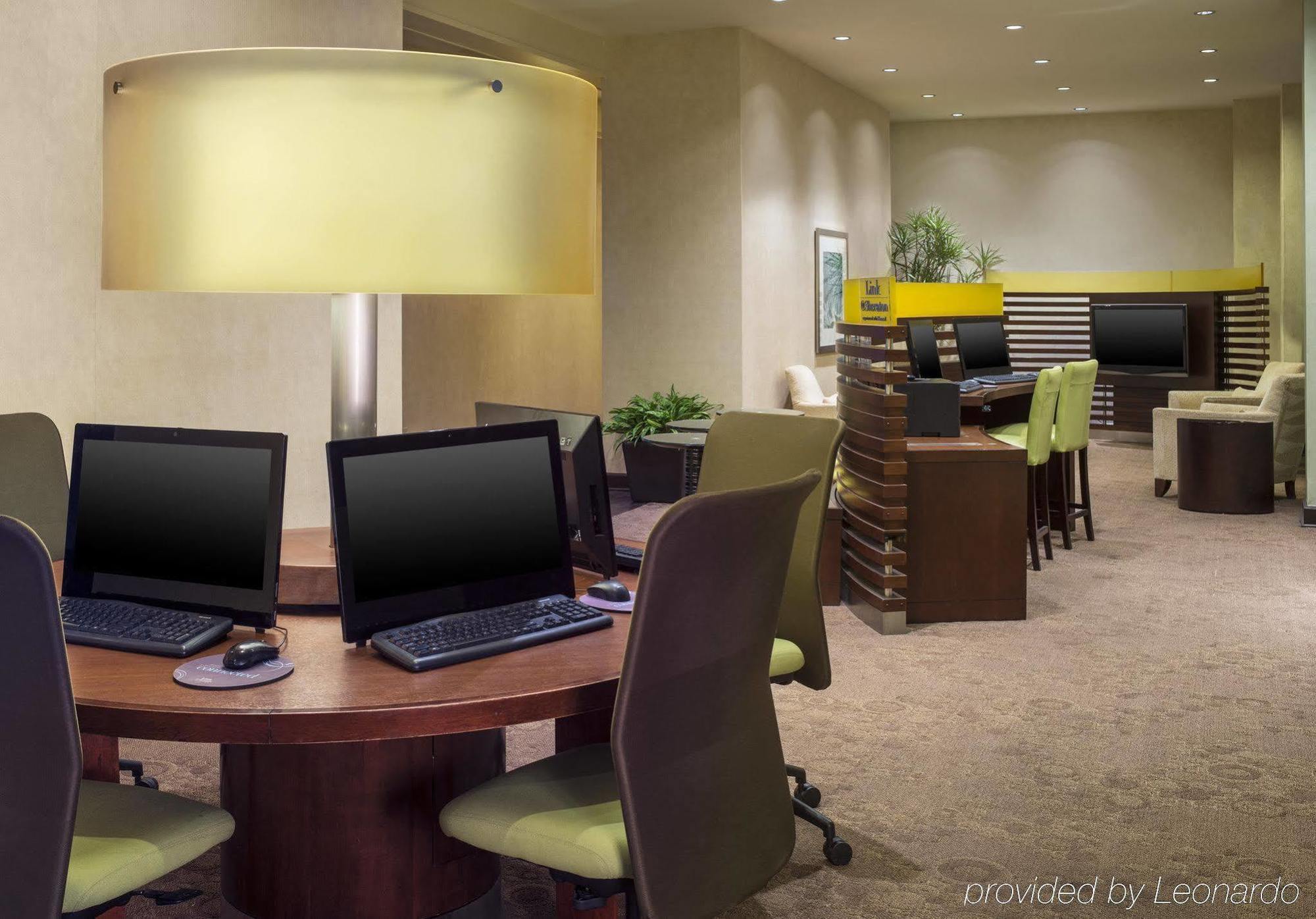 Sheraton Salt Hotel 4*