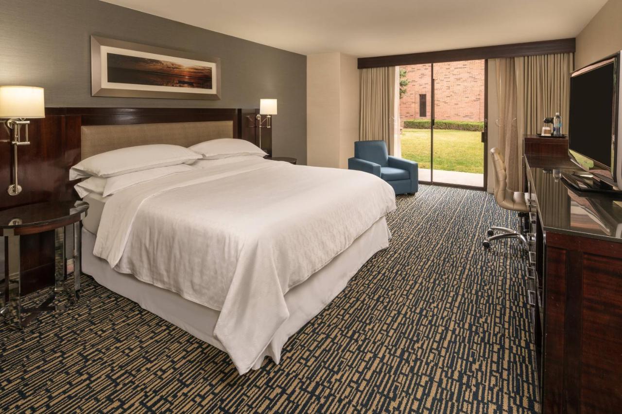 Sheraton Salt 4*